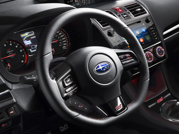 2019 Leather-Wrapped Small-Diameter Flat-Bottom Steering Wheel