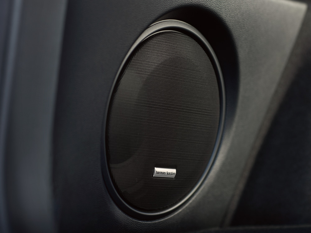 2021 Subaru Outback Harman Kardon<sup>®</sup> 12-speaker System