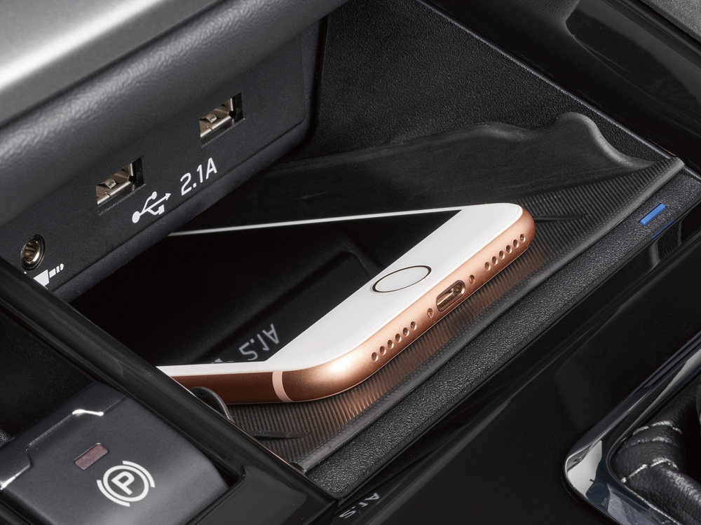 2022 Subaru Legacy Wireless Phone Charger