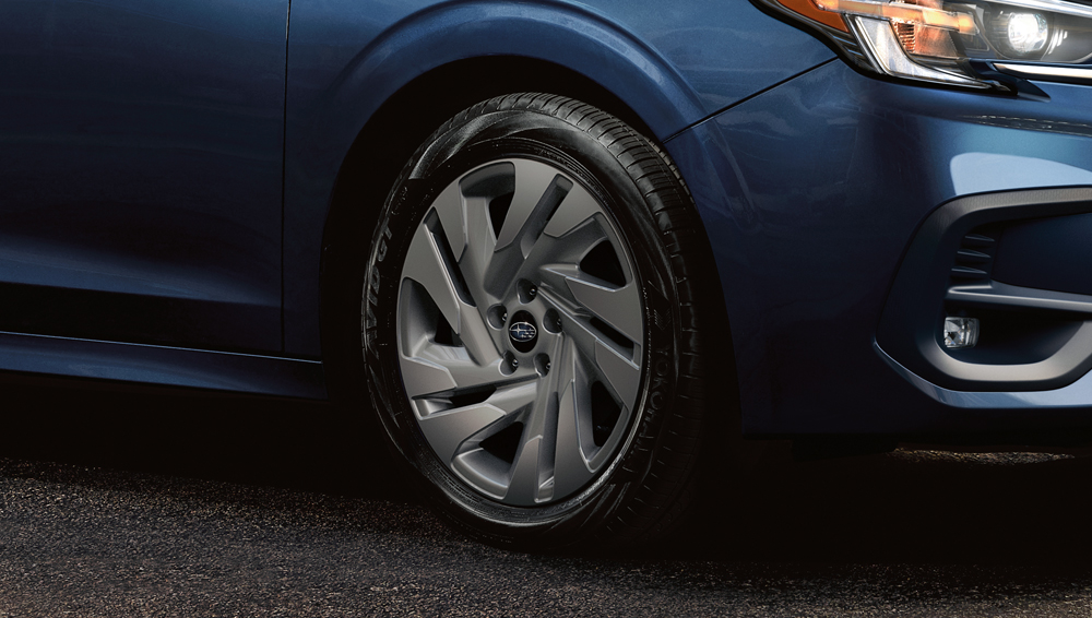 Cosmic Blue 2024 Legacy GT 18-inch alloy wheel.