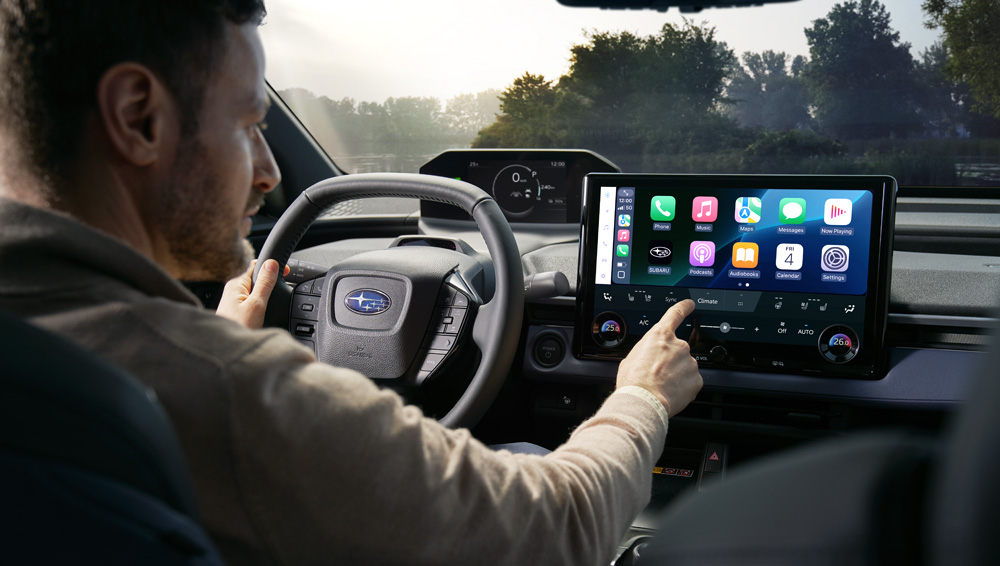 Image of the 10-way power driver seat with black StarTex leather.